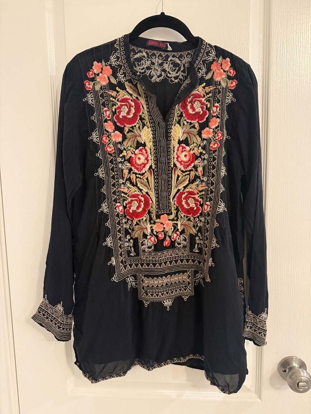 Johnny Was Anacapri Floral Embroidered Black Blouse S